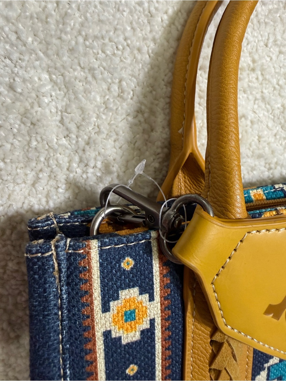 Wrangler Aztec Mustard Crossbody Canvas Tote Bag Satchel Purse Southwestern - Picture 7 of 13